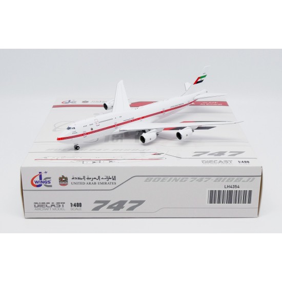 1/400 ABU DHABI AMIRI FLIGHT BOEING 747-8(BBJ) REG: A6-PFA LH4354