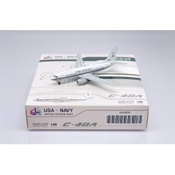 1/400 US NAVY BOEING C-40A CLIPPER SUNSEEKERS REG: 165832 WITH ANTENNA XX40076
