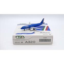1/400 ITA AIRWAYS AIRBUS A320 REG: EI-DSY WITH ANTENNA XX40139