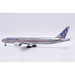 1/400 BOEING HOUSE COLOUR 777-300 POLISHED N5014K FLAPS DOWN XX40220A