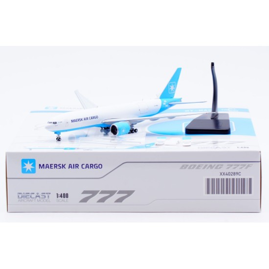 1/400 MAERSK AIR CARGO B777F INTERACTIVE SERIES OY-MAC WITH ANTENNA XX40289C