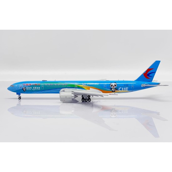 1/400 CHINA EASTERN AIRLINES B777-300(ER) CIIE LIVERY XX4461A