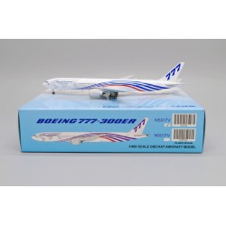 1/400 BOEING HOUSE COLOR 777-300ER WORLD TOUR N5017V W/ ANTENNA XX4973