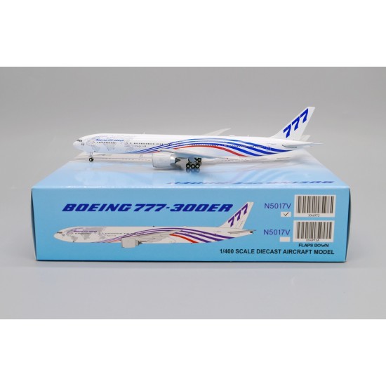 1/400 BOEING HOUSE COLOR 777-300ER WORLD TOUR N5017V W/ ANTENNA XX4973
