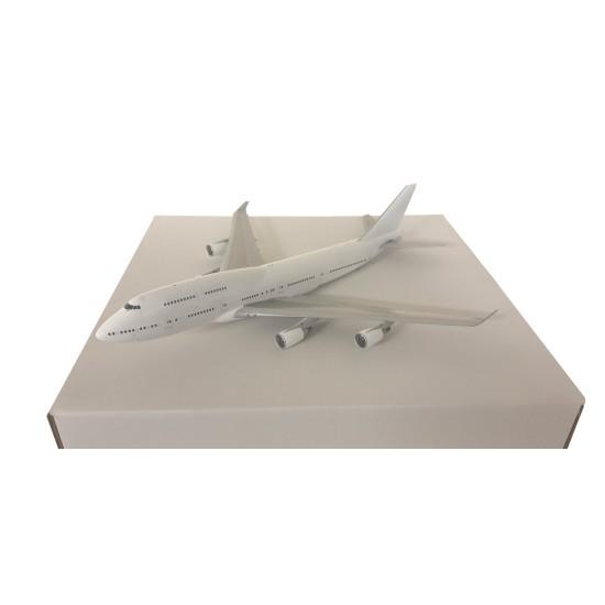 1/200 BLANK B747-400 (GE)