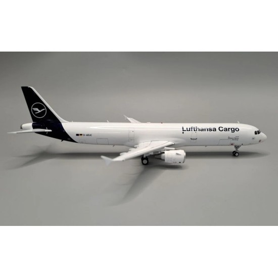 1/200 A321-211 (P2F) LUFTHANSA CARGO (LUFTHANSA CITYLINE) D-AEUC JF-A321-025