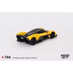 1/64 ASTON MARTIN VALKYRIE SUNBURST YELLOW (LHD) MGT00744-L 1/64 ASTON MARTIN VALKYRIE SUNBURST YELLOW (LHD) MGT00744-L