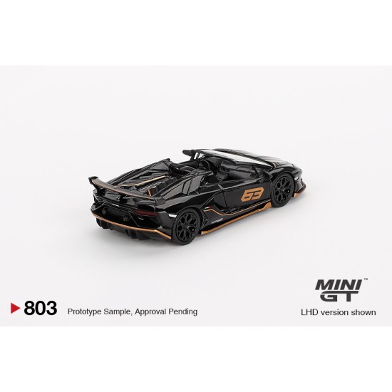 1/64 LAMBORGHINI AVENTADOR SVJ 63 ROADSTER NERO ALDEBARAN (LHD)