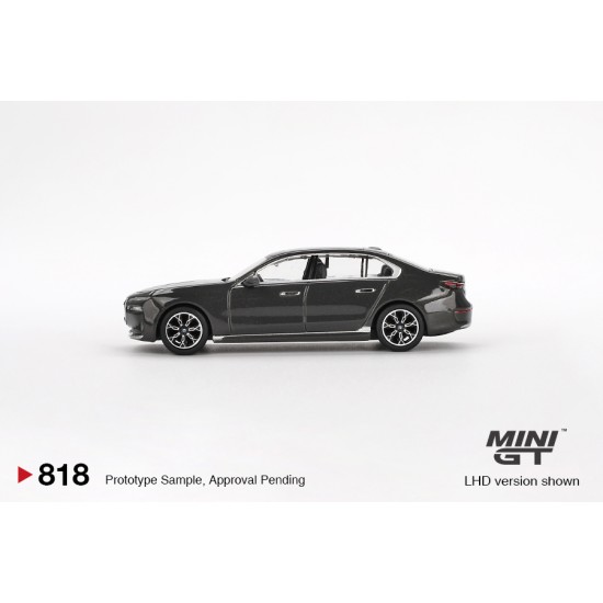 MGT00818-BL - 1/64 BMW I7 XDRIVE60 DRAVIT GREY (LHD) BLISTER PACKAGING