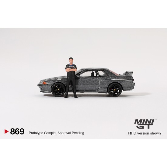 1/64 NISSAN SKYLINE GT-R (R32) NISMO GUNMETAL WITH MATSUDA FIGURE (RHD) TSUGIO MATSUDA COLLECTION