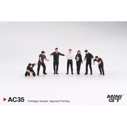 1/64 FIGURINE NISMO TECHNICIAN TEAM (CARS NOT INCLUDED) MGTAC35