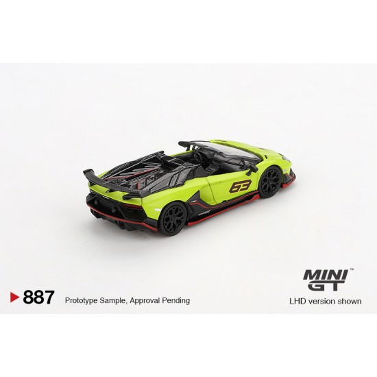 1/64 LAMBORGHINI AVENTADOR SVJ 63 ROADSTER VERDE SHOCK (LHD)