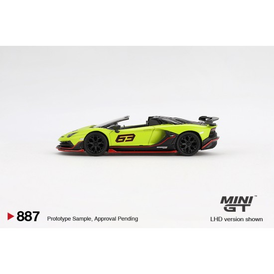 1/64 LAMBORGHINI AVENTADOR SVJ 63 ROADSTER VERDE SHOCK (LHD)