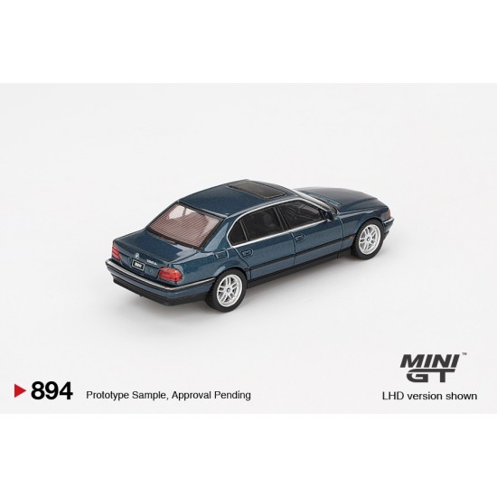 1/64 BMW 750IL SORRENTO BLUE METALLIC (LHD)