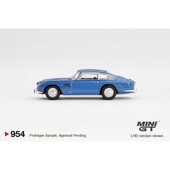 1/64 ASTON MARTIN DB5 SIERRA BLUE (LHD) BLISTER PACKAGING