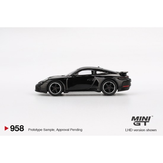 1/64 PORSCHE 911 DAKAR BLACK (RHD)