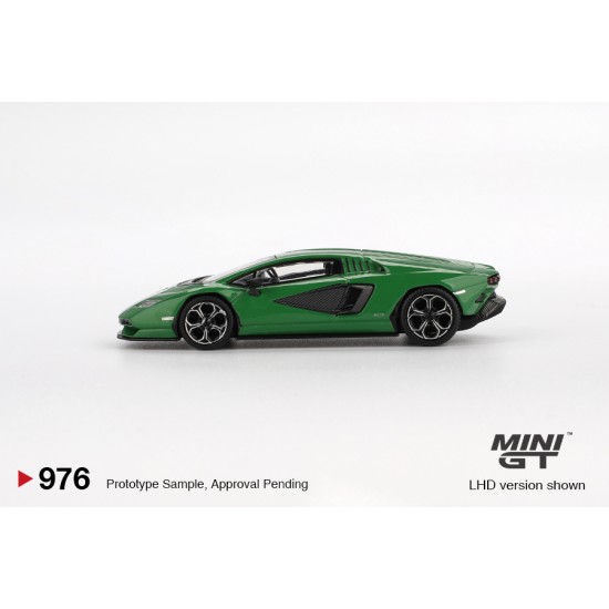 1/64 LAMBORGHINI COUNTACH LPI 800-4 VERDE MEDIO (LHD)