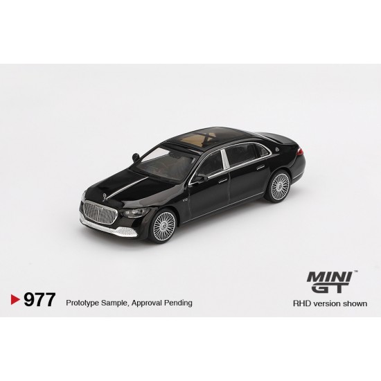 1/64 MERCEDES-MAYBACH S 680 BLACK (RHD)