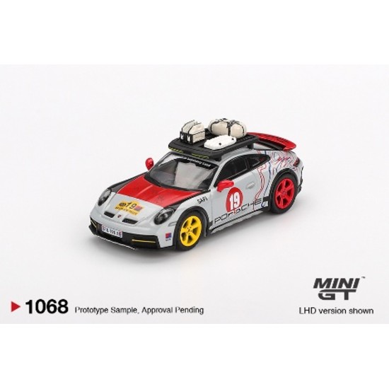 1/64 PORSCHE 911 DAKAR UNCLE RALLY (LHD) 1/64 PORSCHE 911 DAKAR UNCLE RALLY (LHD)
