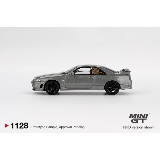 1/64 NISSAN SKYLINE GT-R DARK METAL GREY (NISMO BCNR33 CRS VERSION) (RHD)