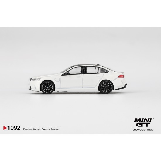 1/64 BMW M5 ALPINE WHITE (RHD)