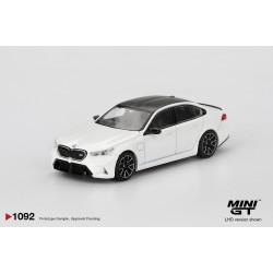 1/64 BMW M5 ALPINE WHITE (RHD)