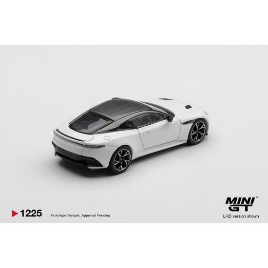 1/64 ASTON MARTIN DBS STRATUS WHITE (LHD) BLISTER PACKAGING