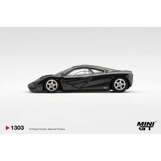 1/64 MCLAREN F1 BLUE BLACK METALLIC (LHD)