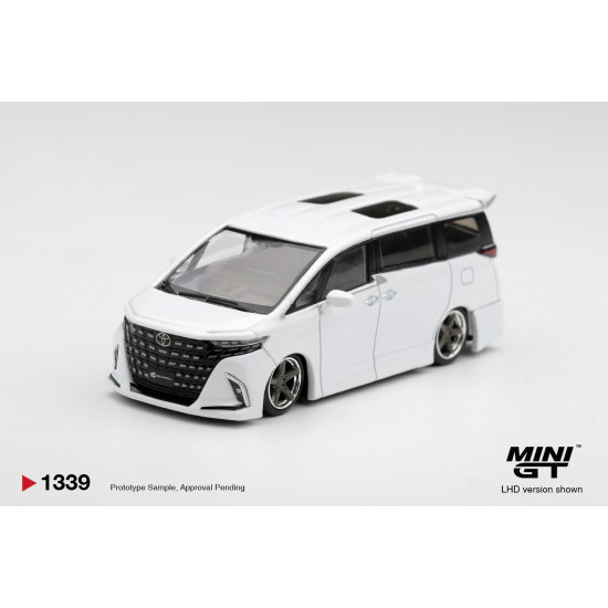 1/64 TOYOTA ALPHARD 40 KUHL WHITE (RHD)