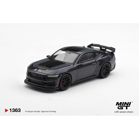 1/64 FORD MUSTANG DARK HORSE BLUE EMBER (RHD)