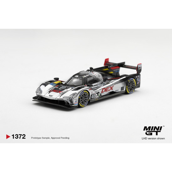1/64 CADILLAC V-SERIES.R NO.40 CADILLAC WAYNE TAYLOR RACING 2025 IMSA DAYTONA 24 HRS (LHD)