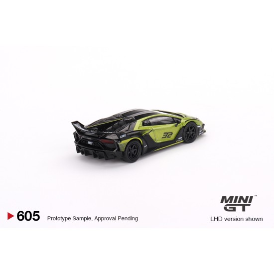 1/64 LAMBORGHINI LB-SILHOUETTE WORKS AVENTADOR GT EVO LIME (RHD)