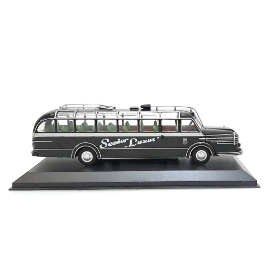 ATLAS CLASSIC COACHES 1/76 KRUPP TITAN O80 COACH SENIOR LUXUS 4642 123