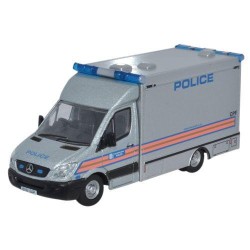 1/76 MERCEDES EXPLOSIVES ORDNANCE DISPOSAL MET POLICE 76MA003 1/76 MERCEDES EXPLOSIVES ORDNANCE DISPOSAL MET POLICE 76MA003