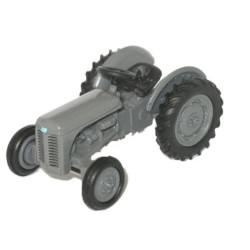 1/76 FERGUSON TEA 20 TRACTOR GREY 76TEA001 1/76 FERGUSON TEA 20 TRACTOR GREY 76TEA001