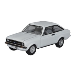 1/76 DIAMOND WHITE FORD ESCORT MK2 76ESC003