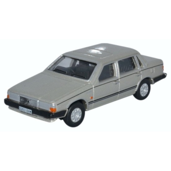 OX76VO001 - 1/76 VOLVO 760 GOLD METALLIC