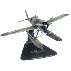 1/72 ARADO 196 BORDFLIEGER STAFFEL BISMARCK 1941 NO SWASTIKA 1/72 ARADO 196 BORDFLIEGER STAFFEL BISMARCK 1941 NO SWASTIKA