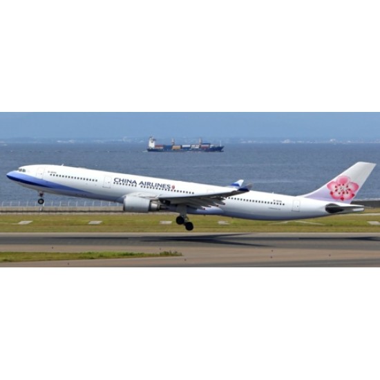 1/400 CHINA AIRLINES AIRBUS A330-302 B-18351