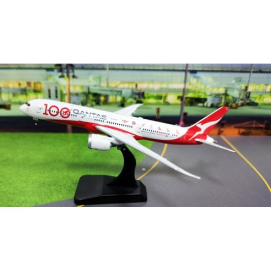 1/400 VH-ZNJ QANTAS BOEING 787-9 DREAMLINER 100 YEAR ANNIVERSARY DETACHABLE GEAR