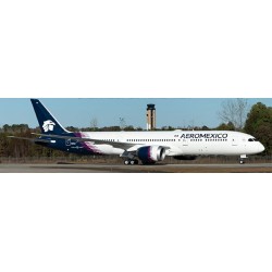 1/400 N815AM AEROMEXICO BOEING 787-9 DREAMLINER DETACHABLE GEAR
