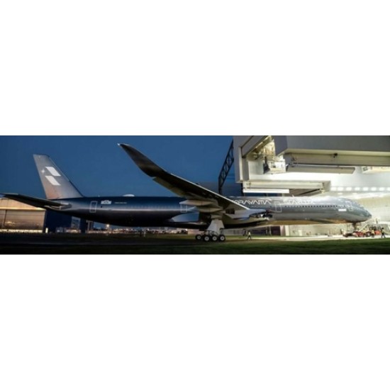 1/400 B-58553 STARLUX AIRLINES AIRBUS A350-1000 AIRSORAYAMA SILVER DETACHABLE GEAR 1/400 B-58553 STARLUX AIRLINES AIRBUS A350-1000 AIRSORAYAMA SILVER DETACHABLE GEAR