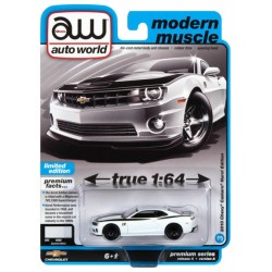 1/64 2010 CHEVY CAMARO HURST WHITE 64382 A 1/64 2010 CHEVY CAMARO HURST WHITE 64382 A
