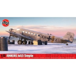 1/72 JUNKERS JU52/3MG4E (PLASTIC MODEL KIT) A08022 1/72 JUNKERS JU52/3MG4E (PLASTIC MODEL KIT) A08022