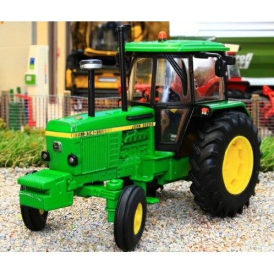1/32 BRITAINS HERITAGE COLLECTIBLES - JOHN DEERE 3140 (2WD) LIMETED EDITION