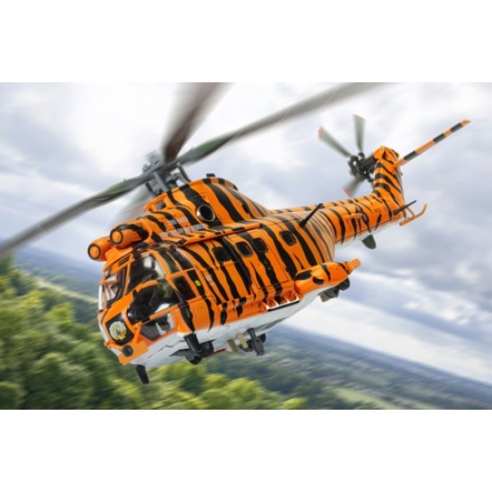 1/72 WESTLAND PUMA HC-1 - NATO TIGER MEET LIVERY - RIAT 2005 1/72 WESTLAND PUMA HC-1 - NATO TIGER MEET LIVERY - RIAT 2005