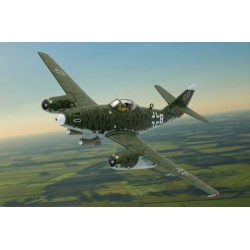 1/72 MESSERSCHMITT ME 262A-2A, 'BLITZ BOMBER', 1944 1/72 MESSERSCHMITT ME 262A-2A, 'BLITZ BOMBER', 1944