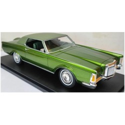 CULCML195-1 - 1/18 LINCOLN CONTINENTAL MARK III GREEN METALLIC 1971 CULCML195-1 - 1/18 LINCOLN CONTINENTAL MARK III GREEN METALLIC 1971