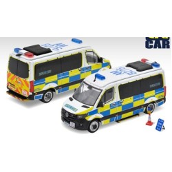 1/64 52 MERCEDES - BENZ SPRINTER HK POLICE CAR (AM 8276) 1/64 52 MERCEDES - BENZ SPRINTER HK POLICE CAR (AM 8276)