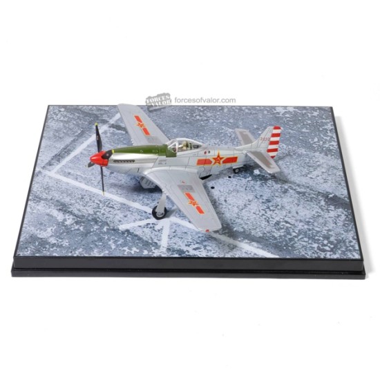 1/72 P-51D MUSTANG 44-12458 3032 2ND SQUADRON 1949